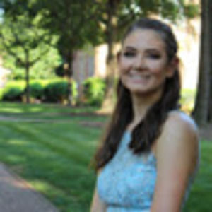 Meet your Posher, Olivia